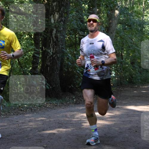 28.09.2025 - 33. Volkslauf durch das schöne Alstertal Strokosch-Dieckow http://msf.ph/oto/8968598 28.09.2025 11:09:19 Laufen 3908, 35 meine-sportfotos.de
