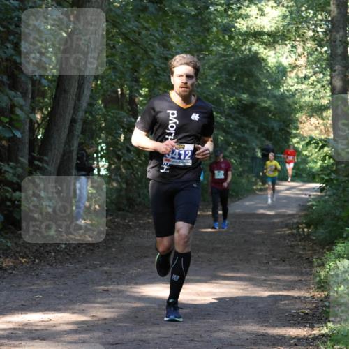 28.09.2025 - 33. Volkslauf durch das schöne Alstertal Strokosch-Dieckow http://msf.ph/oto/8968605 28.09.2025 11:09:46 Laufen  meine-sportfotos.de