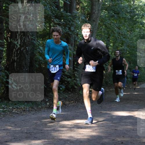 28.09.2025 - 33. Volkslauf durch das schöne Alstertal Strokosch-Dieckow http://msf.ph/oto/8968652 28.09.2025 11:10:57 Laufen 3416, 3368, 3349 meine-sportfotos.de