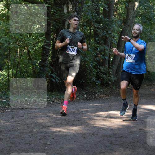 28.09.2025 - 33. Volkslauf durch das schöne Alstertal Strokosch-Dieckow http://msf.ph/oto/8968673 28.09.2025 11:11:09 Laufen 3374, 3392 meine-sportfotos.de