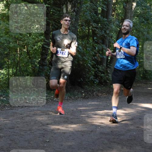 28.09.2025 - 33. Volkslauf durch das schöne Alstertal Strokosch-Dieckow http://msf.ph/oto/8968675 28.09.2025 11:11:09 Laufen 3374, 3392 meine-sportfotos.de