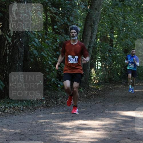 28.09.2025 - 33. Volkslauf durch das schöne Alstertal Strokosch-Dieckow http://msf.ph/oto/8968677 28.09.2025 11:11:53 Laufen 3241, 3365 meine-sportfotos.de