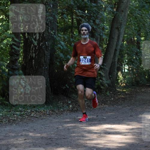 28.09.2025 - 33. Volkslauf durch das schöne Alstertal Strokosch-Dieckow http://msf.ph/oto/8968681 28.09.2025 11:11:54 Laufen 3241, 3365 meine-sportfotos.de