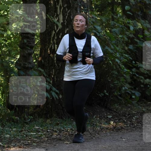28.09.2025 - 33. Volkslauf durch das schöne Alstertal Strokosch-Dieckow http://msf.ph/oto/8968950 28.09.2025 11:19:26 Laufen  meine-sportfotos.de