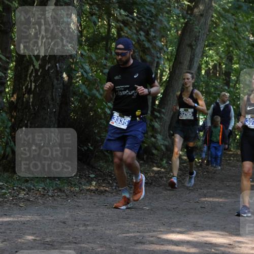 28.09.2025 - 33. Volkslauf durch das schöne Alstertal Strokosch-Dieckow http://msf.ph/oto/8969020 28.09.2025 11:20:25 Laufen 3335, 3295, 301, 31 meine-sportfotos.de