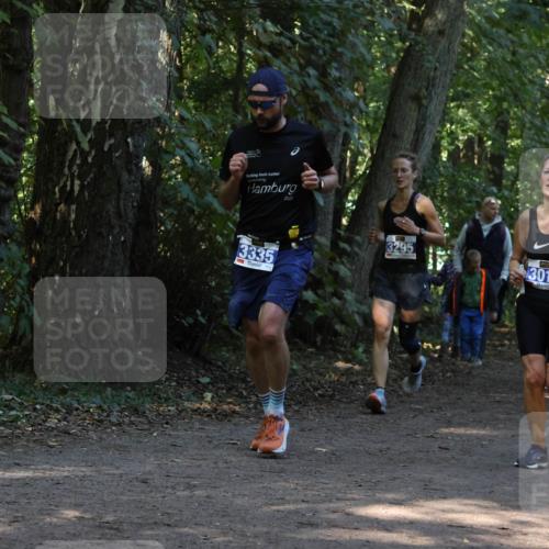 28.09.2025 - 33. Volkslauf durch das schöne Alstertal Strokosch-Dieckow http://msf.ph/oto/8969021 28.09.2025 11:20:25 Laufen 3335, 3295, 3014 meine-sportfotos.de