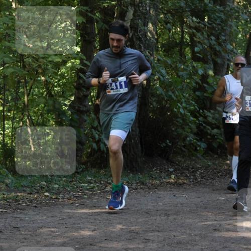 28.09.2025 - 33. Volkslauf durch das schöne Alstertal Strokosch-Dieckow http://msf.ph/oto/8969031 28.09.2025 11:20:29 Laufen 3411, 3190, 3169 meine-sportfotos.de