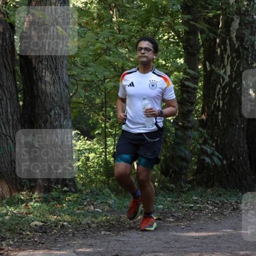 28.09.2025 - 33. Volkslauf durch das schöne Alstertal Strokosch-Dieckow http://msf.ph/oto/8969076 28.09.2025 11:21:03 Laufen  meine-sportfotos.de