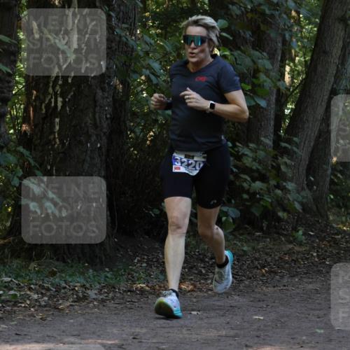 28.09.2025 - 33. Volkslauf durch das schöne Alstertal Strokosch-Dieckow http://msf.ph/oto/8969162 28.09.2025 11:22:20 Laufen  meine-sportfotos.de