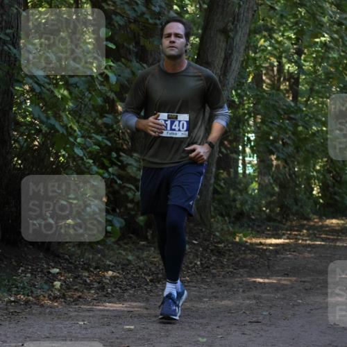 28.09.2025 - 33. Volkslauf durch das schöne Alstertal Strokosch-Dieckow http://msf.ph/oto/8969334 28.09.2025 11:25:52 Laufen 140, 3445 meine-sportfotos.de