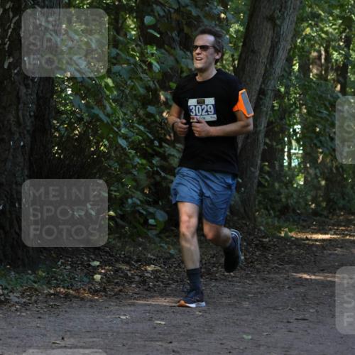 28.09.2025 - 33. Volkslauf durch das schöne Alstertal Strokosch-Dieckow http://msf.ph/oto/8969356 28.09.2025 11:26:14 Laufen 3029, 3105 meine-sportfotos.de
