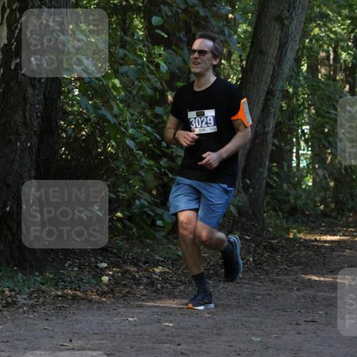 28.09.2025 - 33. Volkslauf durch das schöne Alstertal Strokosch-Dieckow http://msf.ph/oto/8969357 28.09.2025 11:26:14 Laufen 3029, 3105 meine-sportfotos.de