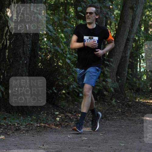 28.09.2025 - 33. Volkslauf durch das schöne Alstertal Strokosch-Dieckow http://msf.ph/oto/8969360 28.09.2025 11:26:14 Laufen 310 meine-sportfotos.de