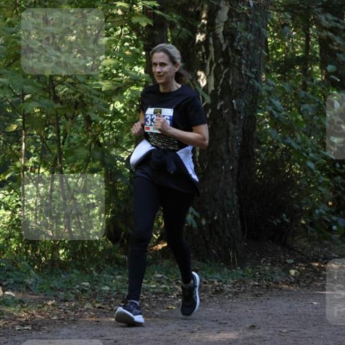 28.09.2025 - 33. Volkslauf durch das schöne Alstertal Strokosch-Dieckow http://msf.ph/oto/8969435 28.09.2025 11:27:47 Laufen 33, 3279 meine-sportfotos.de