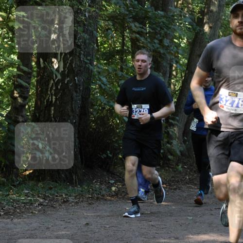 28.09.2025 - 33. Volkslauf durch das schöne Alstertal Strokosch-Dieckow http://msf.ph/oto/8969437 28.09.2025 11:27:48 Laufen 33, 4, 41, 3279, 98, 3278, 3950 meine-sportfotos.de