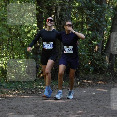 28.09.2025 - 33. Volkslauf durch das schöne Alstertal Strokosch-Dieckow http://msf.ph/oto/8969497 28.09.2025 11:29:13 Laufen 3023, 3022 meine-sportfotos.de