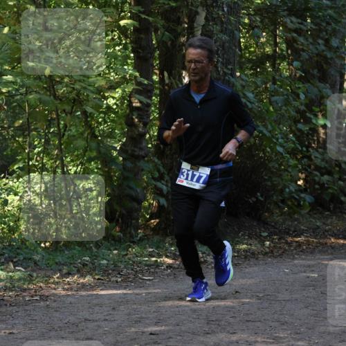 28.09.2025 - 33. Volkslauf durch das schöne Alstertal Strokosch-Dieckow http://msf.ph/oto/8969523 28.09.2025 11:29:55 Laufen 3177, 3255 meine-sportfotos.de