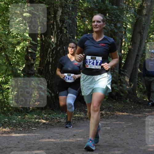 28.09.2025 - 33. Volkslauf durch das schöne Alstertal Strokosch-Dieckow http://msf.ph/oto/8969551 28.09.2025 11:30:18 Laufen 3218, 3217 meine-sportfotos.de