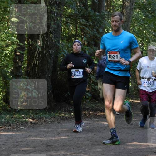 28.09.2025 - 33. Volkslauf durch das schöne Alstertal Strokosch-Dieckow http://msf.ph/oto/8969554 28.09.2025 11:30:24 Laufen 3940, 1521, 3358 meine-sportfotos.de