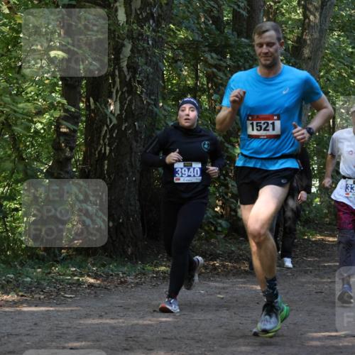 28.09.2025 - 33. Volkslauf durch das schöne Alstertal Strokosch-Dieckow http://msf.ph/oto/8969556 28.09.2025 11:30:25 Laufen 3940, 1521, 3358 meine-sportfotos.de