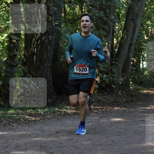 28.09.2025 - 33. Volkslauf durch das schöne Alstertal Strokosch-Dieckow http://msf.ph/oto/8969615 28.09.2025 11:31:59 Laufen 1520, 3182 meine-sportfotos.de