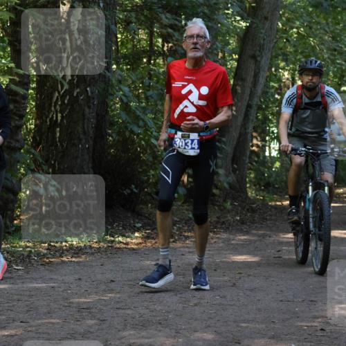 28.09.2025 - 33. Volkslauf durch das schöne Alstertal Strokosch-Dieckow http://msf.ph/oto/8969706 28.09.2025 11:34:25 Laufen 3054, 3034 meine-sportfotos.de