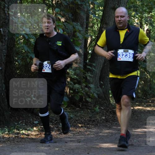 28.09.2025 - 33. Volkslauf durch das schöne Alstertal Strokosch-Dieckow http://msf.ph/oto/8969720 28.09.2025 11:34:39 Laufen 3239, 324 meine-sportfotos.de