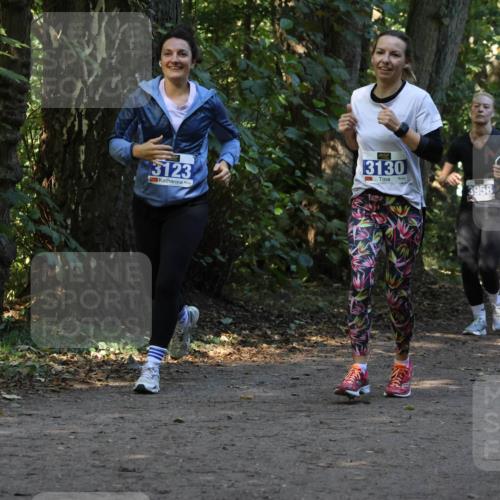 28.09.2025 - 33. Volkslauf durch das schöne Alstertal Strokosch-Dieckow http://msf.ph/oto/8969780 28.09.2025 11:35:38 Laufen 3123, 3130, 3958, 3214 meine-sportfotos.de