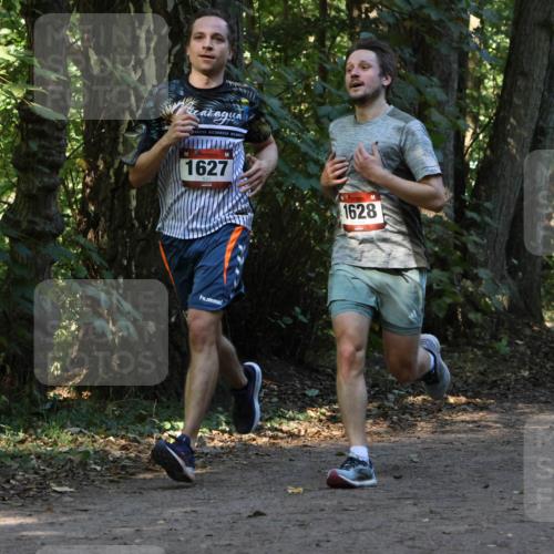 28.09.2025 - 33. Volkslauf durch das schöne Alstertal Strokosch-Dieckow http://msf.ph/oto/8969818 28.09.2025 11:36:24 Laufen 1627, 1628, 15 meine-sportfotos.de