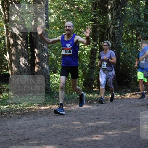 28.09.2025 - 33. Volkslauf durch das schöne Alstertal Strokosch-Dieckow http://msf.ph/oto/8969856 28.09.2025 11:37:10 Laufen 1549, 146, 1527 meine-sportfotos.de
