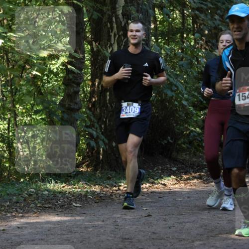 28.09.2025 - 33. Volkslauf durch das schöne Alstertal Strokosch-Dieckow http://msf.ph/oto/8969915 28.09.2025 11:37:59 Laufen 154, 3409 meine-sportfotos.de