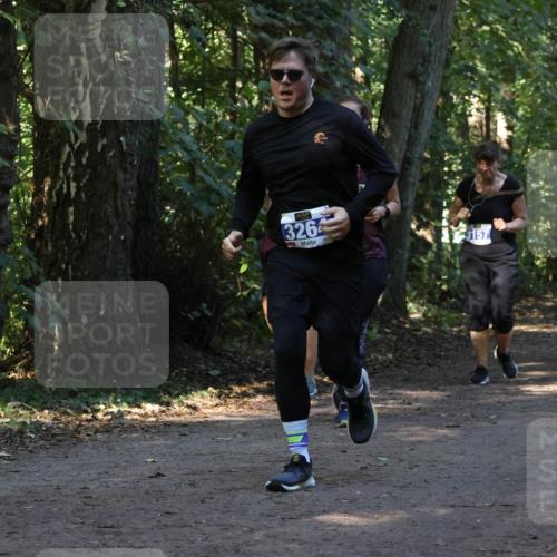 28.09.2025 - 33. Volkslauf durch das schöne Alstertal Strokosch-Dieckow http://msf.ph/oto/8969917 28.09.2025 11:38:07 Laufen 326, 3157 meine-sportfotos.de
