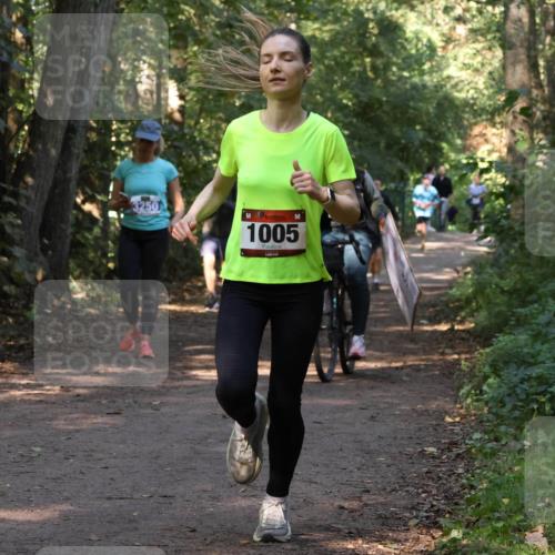 28.09.2025 - 33. Volkslauf durch das schöne Alstertal Strokosch-Dieckow http://msf.ph/oto/8969941 28.09.2025 11:38:34 Laufen 3250, 1005 meine-sportfotos.de