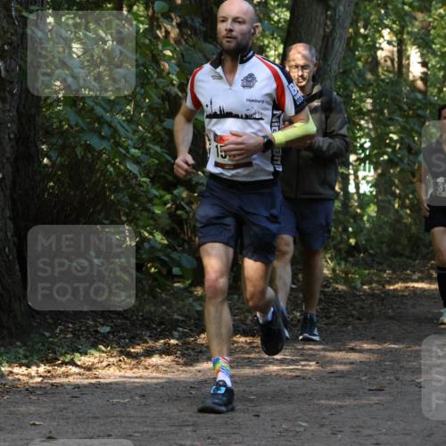 28.09.2025 - 33. Volkslauf durch das schöne Alstertal Strokosch-Dieckow http://msf.ph/oto/8969946 28.09.2025 11:38:44 Laufen 3195, 1575 meine-sportfotos.de