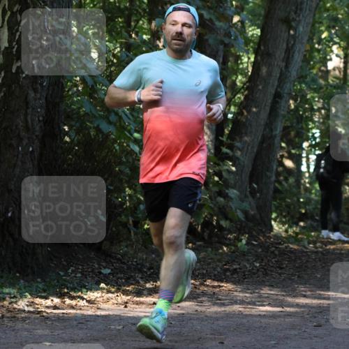 28.09.2025 - 33. Volkslauf durch das schöne Alstertal Strokosch-Dieckow http://msf.ph/oto/8970016 28.09.2025 11:40:14 Laufen  meine-sportfotos.de