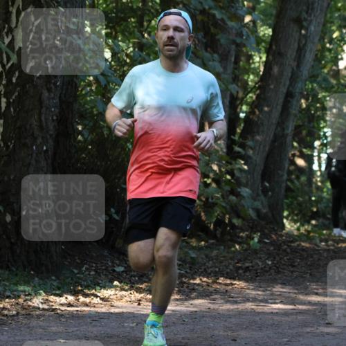 28.09.2025 - 33. Volkslauf durch das schöne Alstertal Strokosch-Dieckow http://msf.ph/oto/8970019 28.09.2025 11:40:14 Laufen 27 meine-sportfotos.de