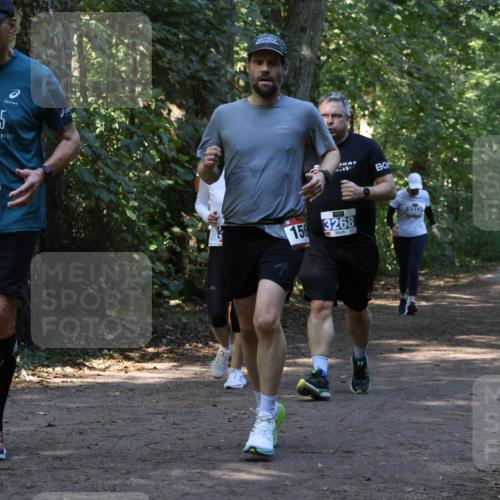 28.09.2025 - 33. Volkslauf durch das schöne Alstertal Strokosch-Dieckow http://msf.ph/oto/8970046 28.09.2025 11:41:13 Laufen 2025, 3003, 156, 3268 meine-sportfotos.de