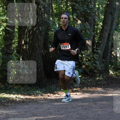 28.09.2025 - 33. Volkslauf durch das schöne Alstertal Strokosch-Dieckow http://msf.ph/oto/8970072 28.09.2025 11:42:06 Laufen 1597, 3281 meine-sportfotos.de