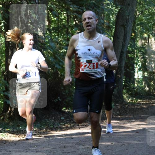 28.09.2025 - 33. Volkslauf durch das schöne Alstertal Strokosch-Dieckow http://msf.ph/oto/8970265 28.09.2025 11:47:18 Laufen 3390, 2241, 1009, 151 meine-sportfotos.de