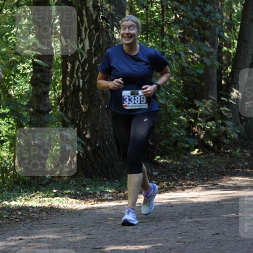 28.09.2025 - 33. Volkslauf durch das schöne Alstertal Strokosch-Dieckow http://msf.ph/oto/8970267 28.09.2025 11:47:19 Laufen 3390, 3389, 1009 meine-sportfotos.de
