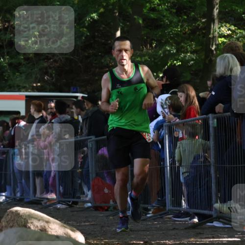 28.09.2025 - 33. Volkslauf durch das schöne Alstertal Strokosch-Dieckow http://msf.ph/oto/8970319 28.09.2025 11:51:27 Ziel 2381, 2654, 3111 meine-sportfotos.de