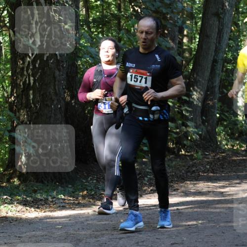 28.09.2025 - 33. Volkslauf durch das schöne Alstertal Strokosch-Dieckow http://msf.ph/oto/8970341 28.09.2025 11:48:51 Laufen 316, 1571, 2389 meine-sportfotos.de