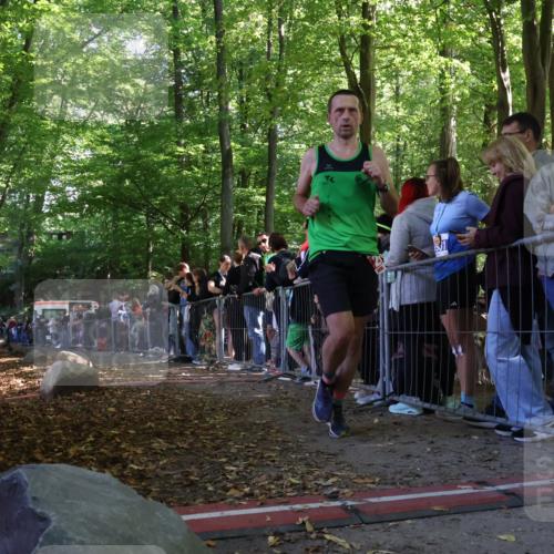 28.09.2025 - 33. Volkslauf durch das schöne Alstertal Strokosch-Dieckow http://msf.ph/oto/8970375 28.09.2025 11:51:30 Ziel 2381, 2654, 3111 meine-sportfotos.de