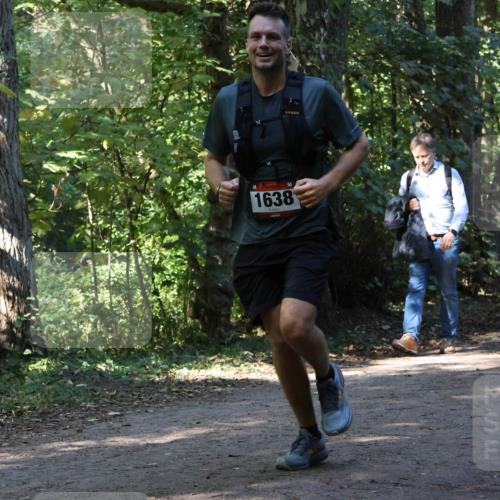 28.09.2025 - 33. Volkslauf durch das schöne Alstertal Strokosch-Dieckow http://msf.ph/oto/8970380 28.09.2025 11:49:24 Laufen 1638 meine-sportfotos.de