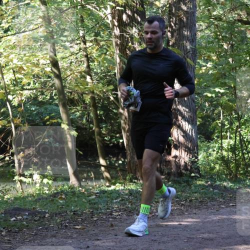 28.09.2025 - 33. Volkslauf durch das schöne Alstertal Strokosch-Dieckow http://msf.ph/oto/8970405 28.09.2025 11:50:29 Laufen  meine-sportfotos.de