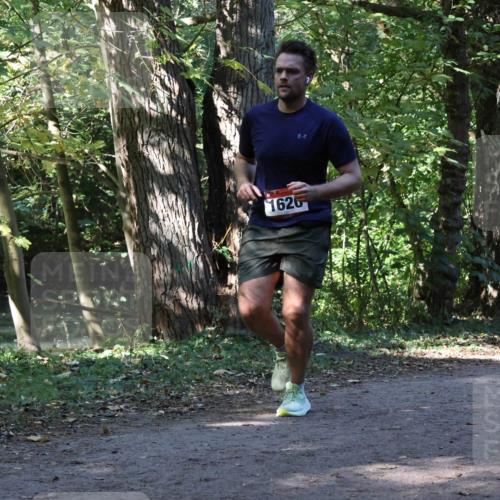 28.09.2025 - 33. Volkslauf durch das schöne Alstertal Strokosch-Dieckow http://msf.ph/oto/8970416 28.09.2025 11:50:50 Laufen 1626 meine-sportfotos.de