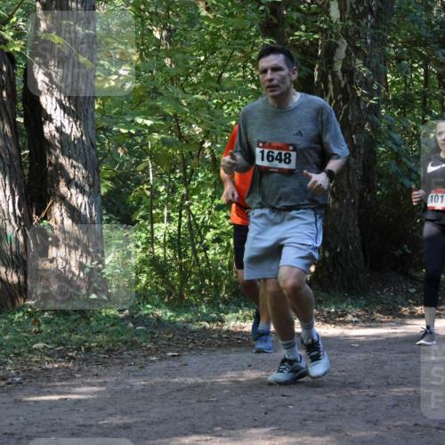 28.09.2025 - 33. Volkslauf durch das schöne Alstertal Strokosch-Dieckow http://msf.ph/oto/8970421 28.09.2025 11:50:52 Laufen 1648, 1015 meine-sportfotos.de