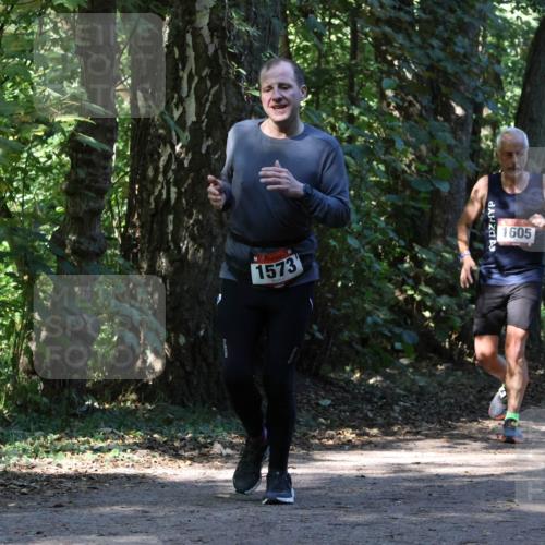 28.09.2025 - 33. Volkslauf durch das schöne Alstertal Strokosch-Dieckow http://msf.ph/oto/8970434 28.09.2025 11:51:11 Laufen 1573, 1605 meine-sportfotos.de