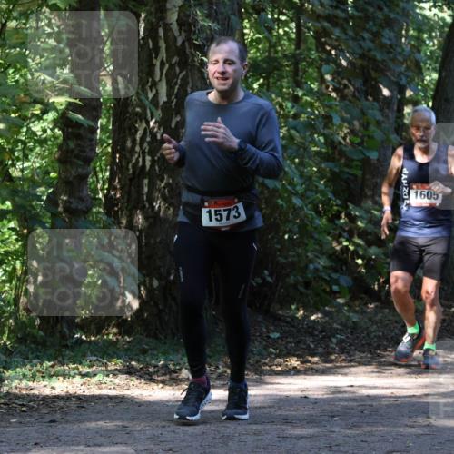 28.09.2025 - 33. Volkslauf durch das schöne Alstertal Strokosch-Dieckow http://msf.ph/oto/8970435 28.09.2025 11:51:11 Laufen 1573, 1605 meine-sportfotos.de