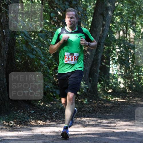 28.09.2025 - 33. Volkslauf durch das schöne Alstertal Strokosch-Dieckow http://msf.ph/oto/8970457 28.09.2025 11:52:26 Laufen 2512, 3095 meine-sportfotos.de